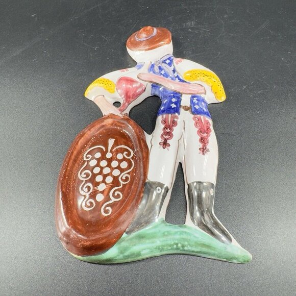 Hand Made Italian DERUTA Pottery Wall Hanging Figure Musician Playing Music VTG - Picture 10 of 13